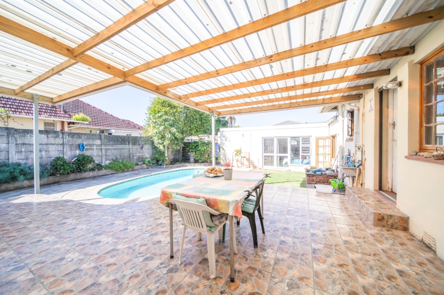 4 Bedroom Property for Sale in Baysville Eastern Cape